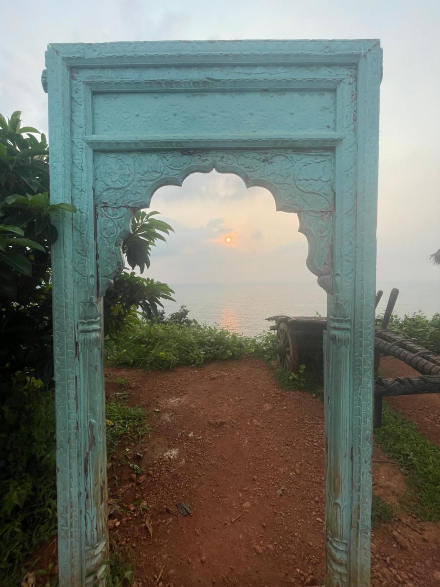Baga Beach Ocean Calangute Exterior photo